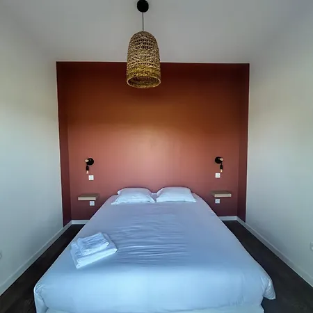 La Chouette Nuit Деревянный коттедж *